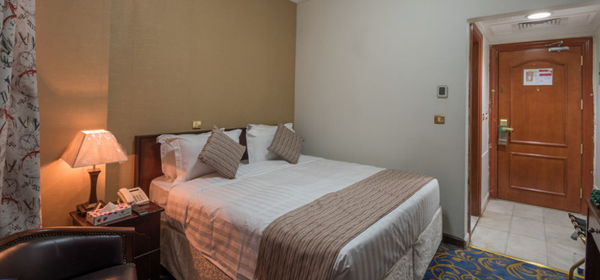 Dar Al-Naeem Hotel. image